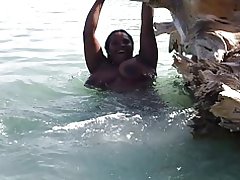 Me na praia